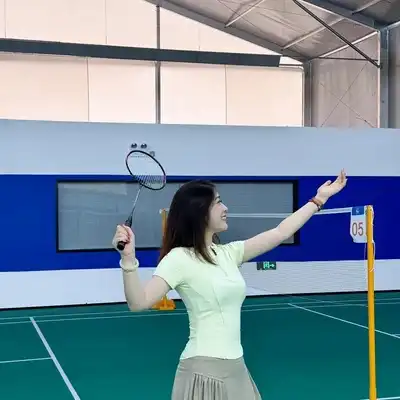 杨娜辉